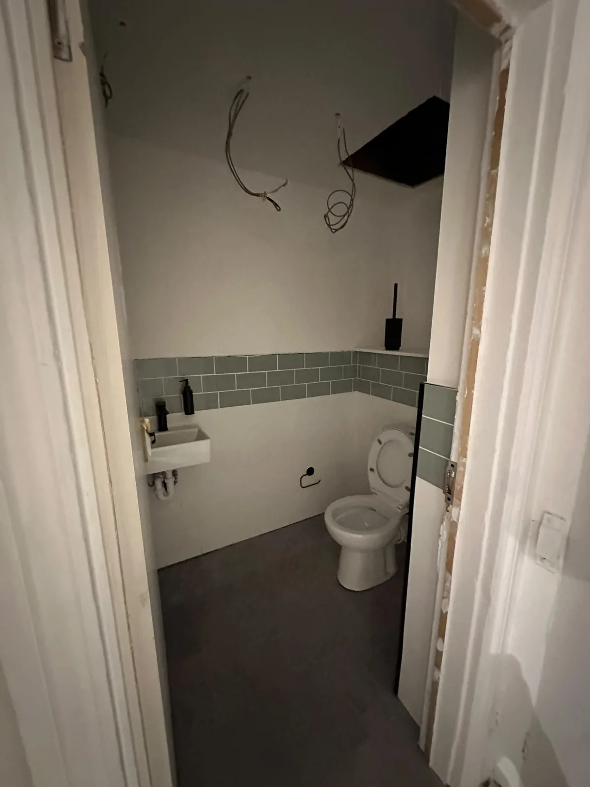 Cleaned compact washroom